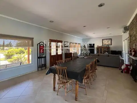 Casa en Venta de 5 dormitorios