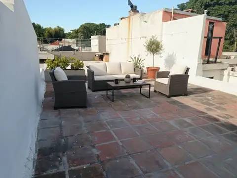 Casa 2 ambientes con 1 baño