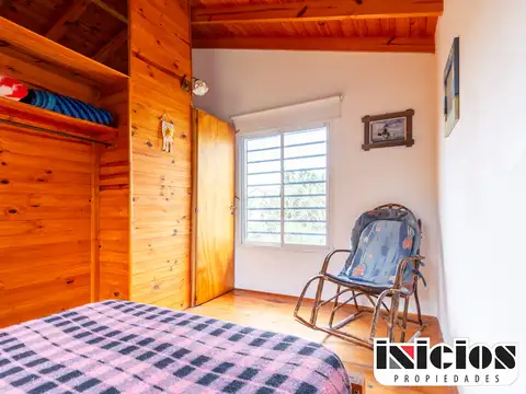 Casa con salida privada al mar - C1001