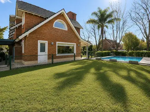 Casa en Venta de 4 dormitorios