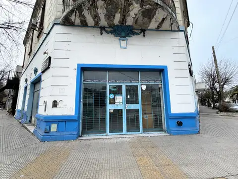 Avenida De Los Corrales 7200