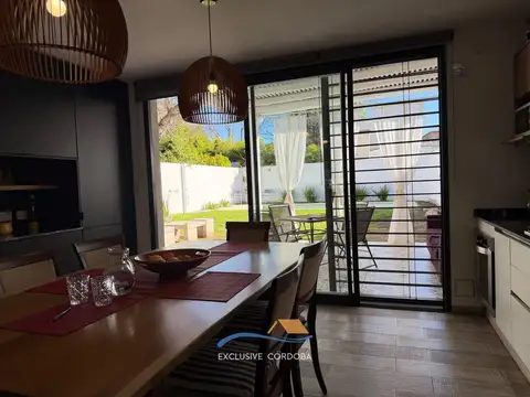 Departamento 4 ambientes con 4 baños