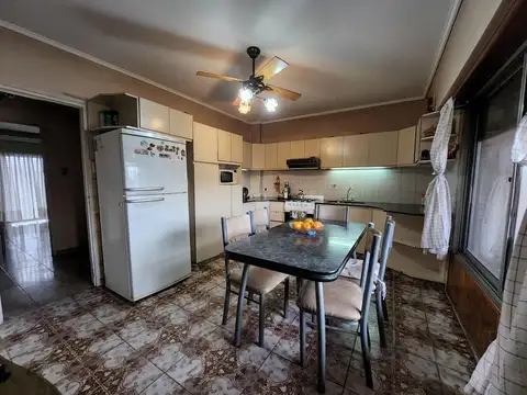 Casa en Venta en Avellaneda, USD 129.000