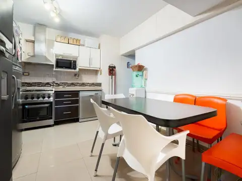 Departamento 4 ambientes con 3 baños