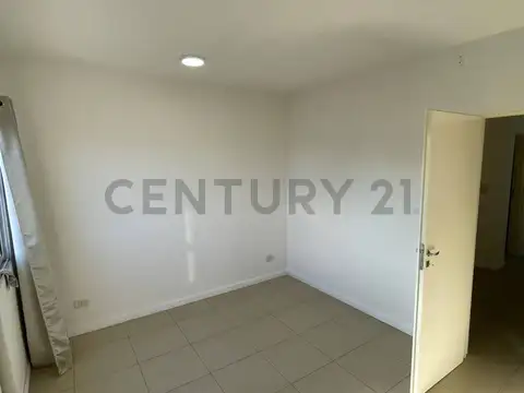 Depto Tipo Casa en Venta en Troncos del Talar, USD 49.000