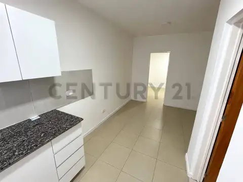 Depto Tipo Casa 2 ambientes con 1 baño