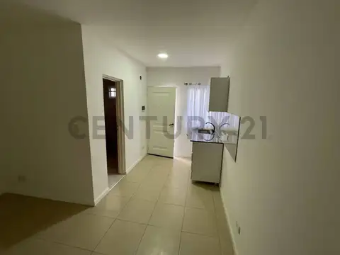 Venta PH en primer piso Av. Crisologo Larralde al 2200