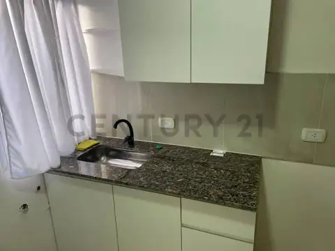 Venta PH en primer piso Av. Crisologo Larralde al 2200