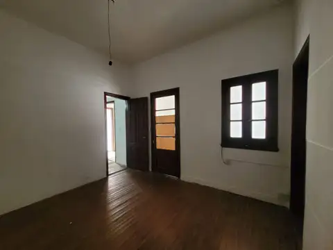 Casa en Alquiler en Parque, $ 700.000