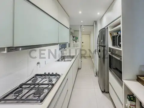 Planta Baja con Patio Privado Reciclada a Nuevo y Dos Suites