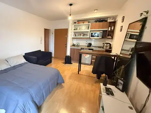 Vende Monoambiente con balcon en Caballito full amenities
