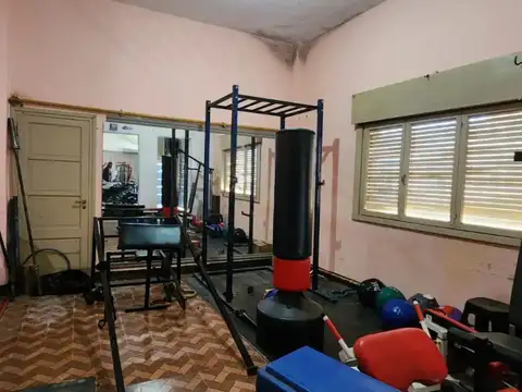 Inmueble Comercial en Alquiler – Mercedes, Bs. As.