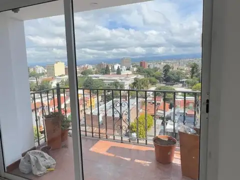 Departamento en Alquiler en Zona Centro, $ 900.000