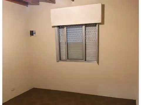 Depto Tipo Casa en Alquiler de 1 dormitorio