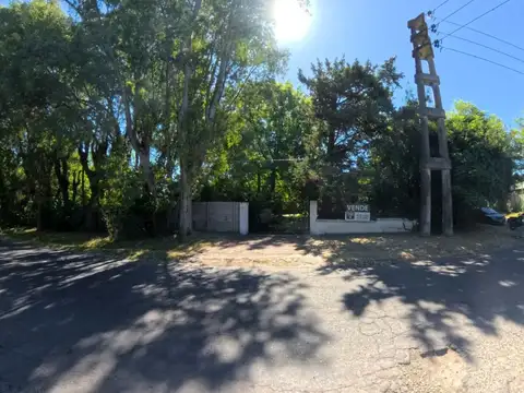 Casa - Venta - Argentina, City Bell - Calle 476 (Guemes)  esq. 26