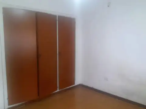 Depto Tipo Casa en Alquiler en Otro, $ 650.000