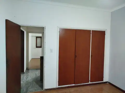 Depto Tipo Casa en Alquiler de 2 dormitorios