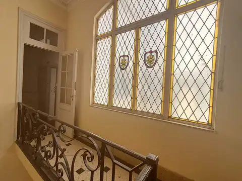 CASONA SEÑORIAL - CON GRAN  POTENCIAL COMERCIAL