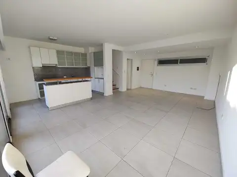 Departamento en Alquiler en Beccar, $ 2.100.000
