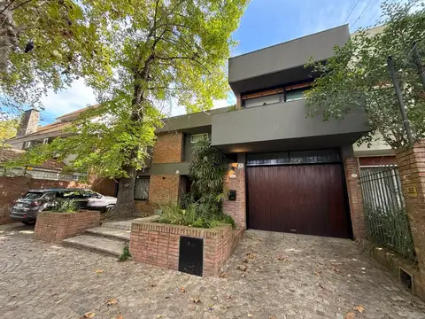CASA 5 AMBIENTES EN ALQUILER AMOBLADO EN MARTÍNEZ