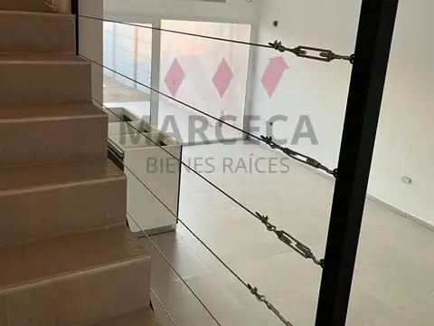 Casa 3 ambientes con 3 baños