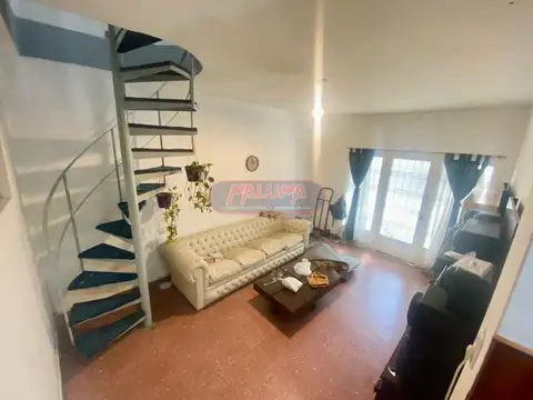 Depto Tipo Casa en Venta de 2 dormitorios