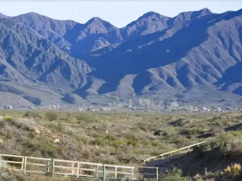 Terreno en Venta en Blanco Encalada, USD 75.000