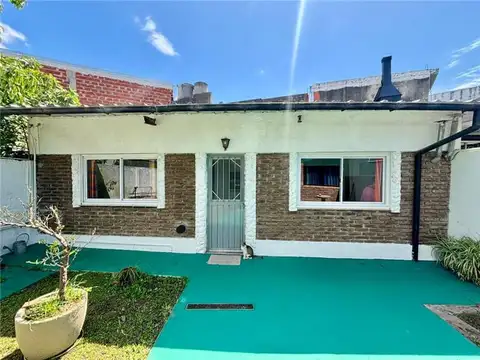 Casa en Venta en Banfield, USD 73.000