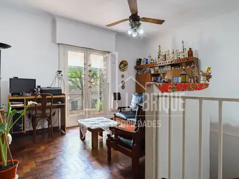 Depto Tipo Casa en Venta en Villa Ortuzar, USD 154.000