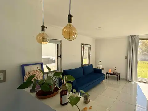 Casa en Venta en Los Pioneros, USD 105.000