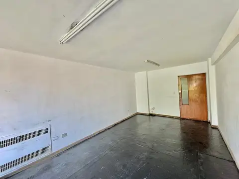 Oficina en Alquiler 50 años