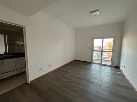 Departamento en Alquiler con 2 cocheras