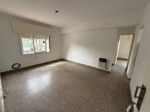EXCELENTE DEPARTAMENTO CÉNTRICO PARA INVERSIÓN