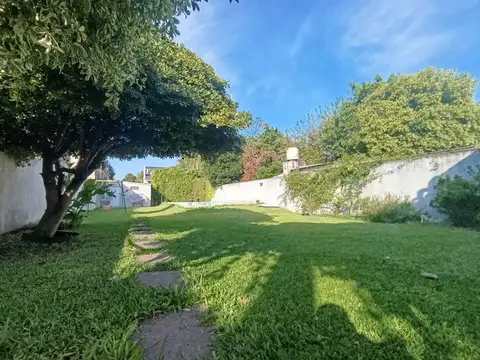 Carlos 1600