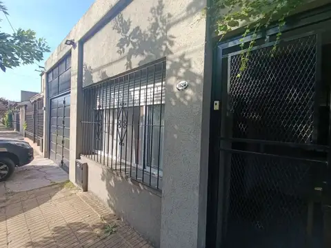 Casa en Venta en Don Torcuato, USD 220.000