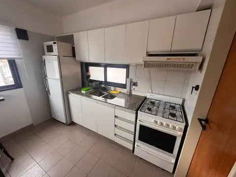 Departamento en Alquiler con 1 cocheras