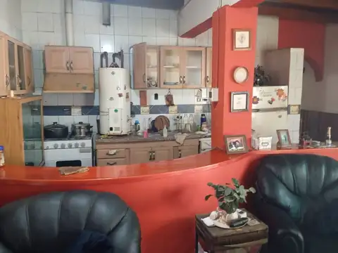 DOS CASA EN VENTA - LUZURIAGA MAIPU