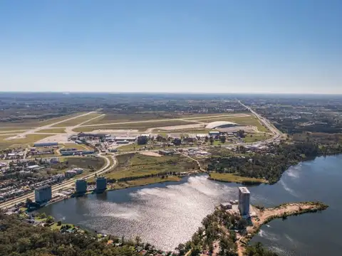 Av. de las Américas y Ruta 101 3000