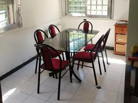 Casa 7 ambientes con 3 baños