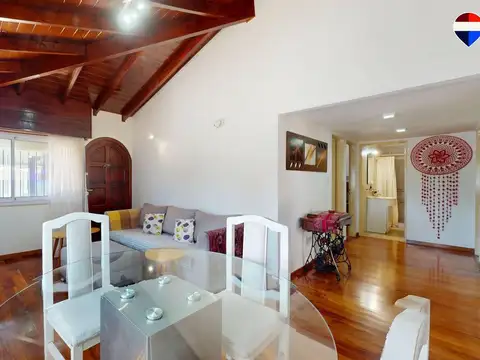Depto Tipo Casa en Venta en Villa Adelina, USD 180.000