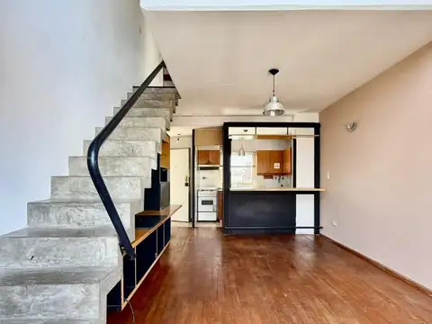 Av. Directorio 1309 , Piso 8