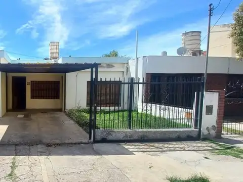 VENTA CASA 3 DORMITORIOS- CENTRO AMERICA CBA