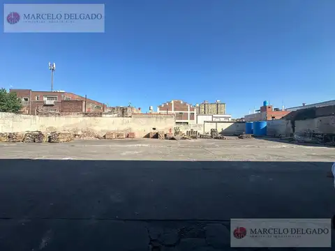 Terreno en Alquiler 50  mts Fondo