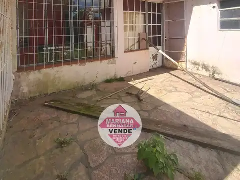 Casa en Venta con 4 cocheras