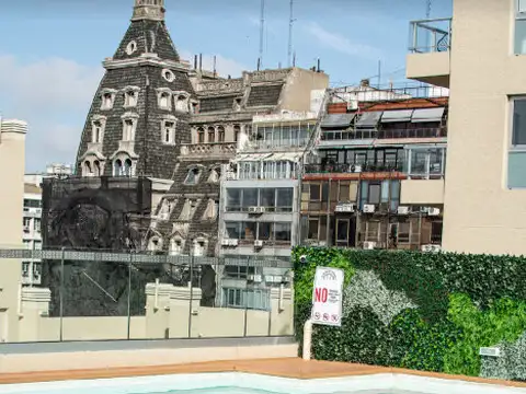 VENTA  Monoambiente. Balcón. Cochera. Paseo de la Cisterna, Monserrat, Caba.