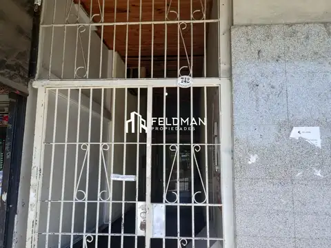Oficina en Alquiler en Moron, $ 330.000