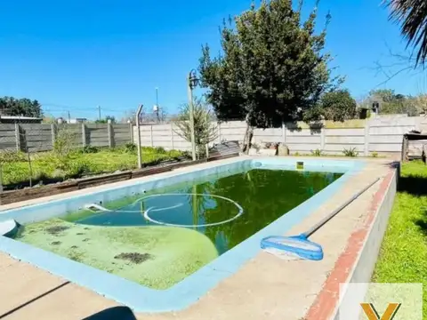 Casa en venta - 2 Dormitorios 2 Baños - Alberti