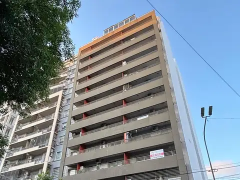 VENTA COCHERA ALMAGRO BOEDO SOBRE AV INDEPENDENCIA