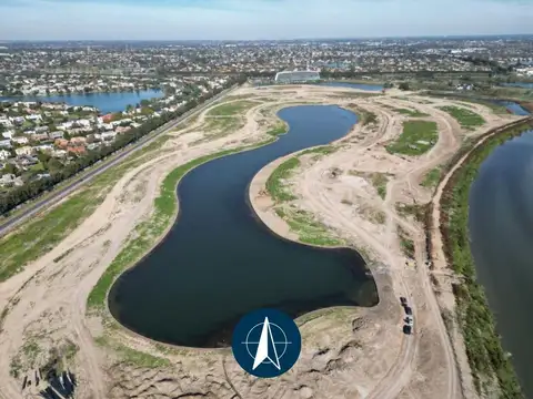 Lote al lago en venta en Silvestre, Nordelta. Financiado!