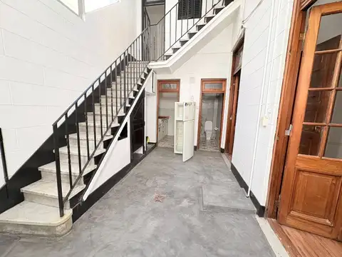 Depto Tipo Casa en Alquiler de 3 ambientes